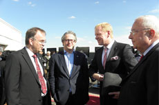Dr. Urban (DPU), Jan Ijspeert (BAE), Prof. Lindner (Ost-Ausschuss), Dr. Kühnert (KINETICS) im Gespräch zum Projekt